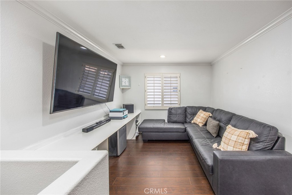 142 Tamarack Dr
