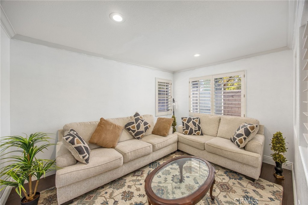 142 Tamarack Dr