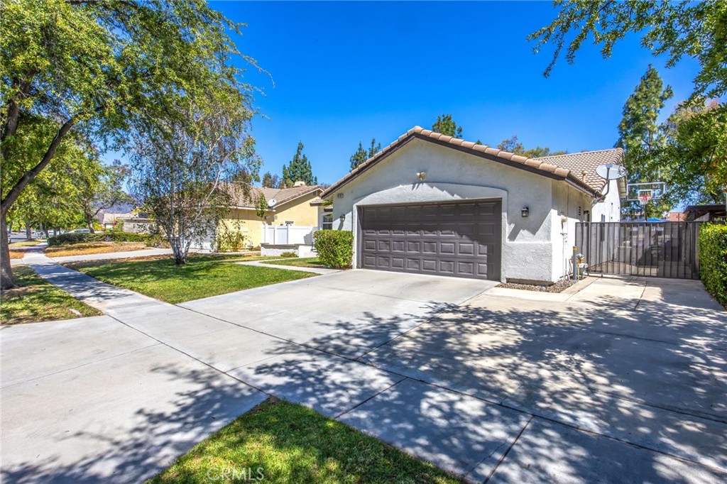 619 Donatello Dr