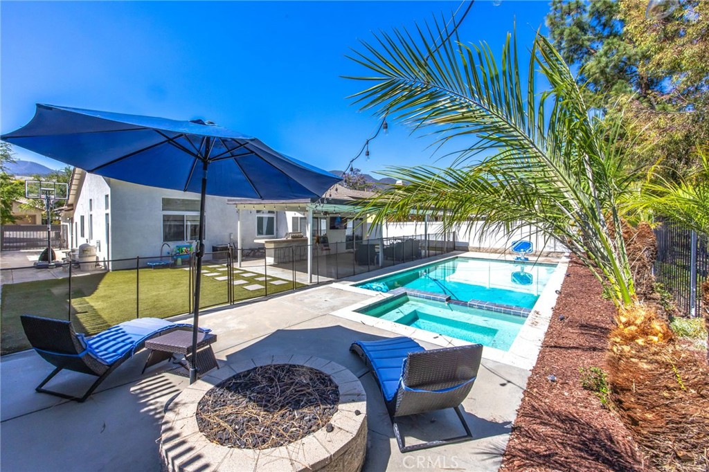 619 Donatello Dr
