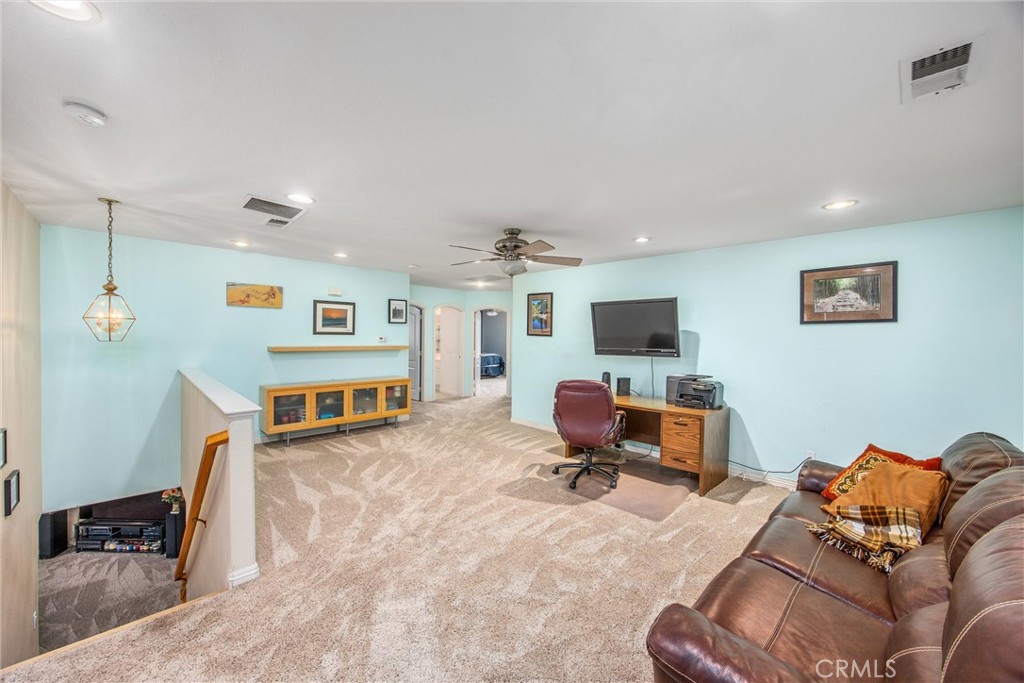 4015 Belfry Cir