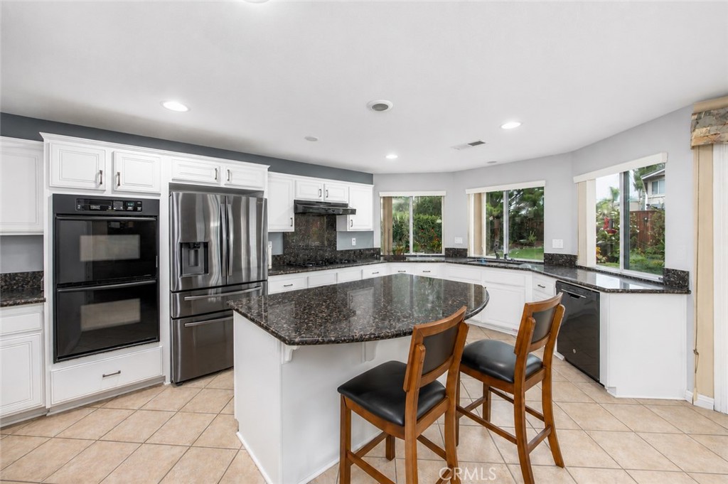 4015 Belfry Cir