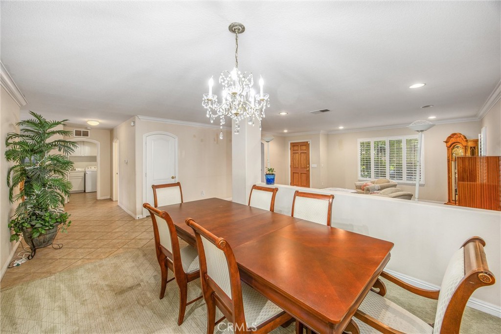 4015 Belfry Cir