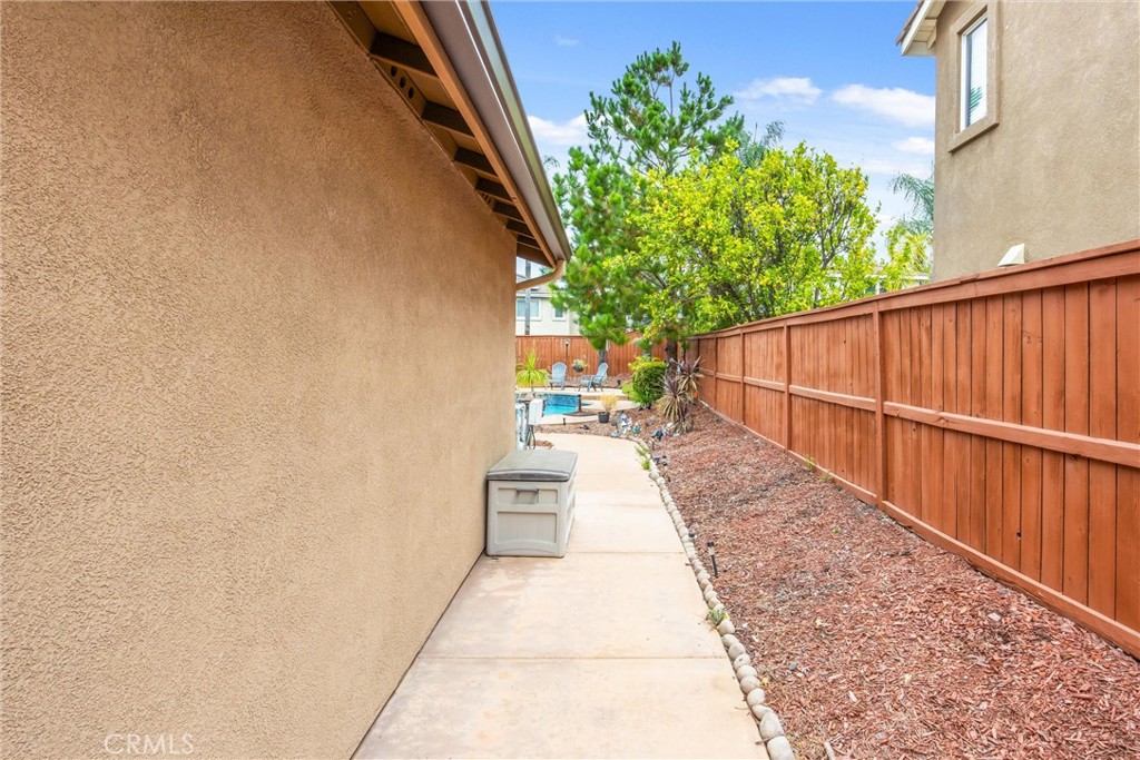4015 Belfry Cir