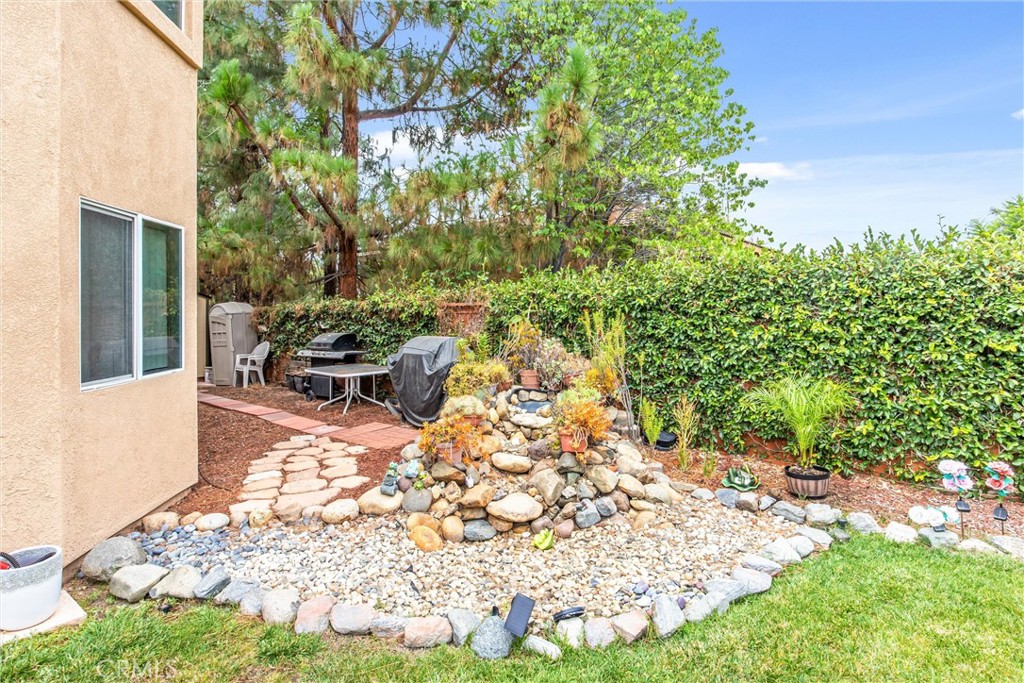 4015 Belfry Cir