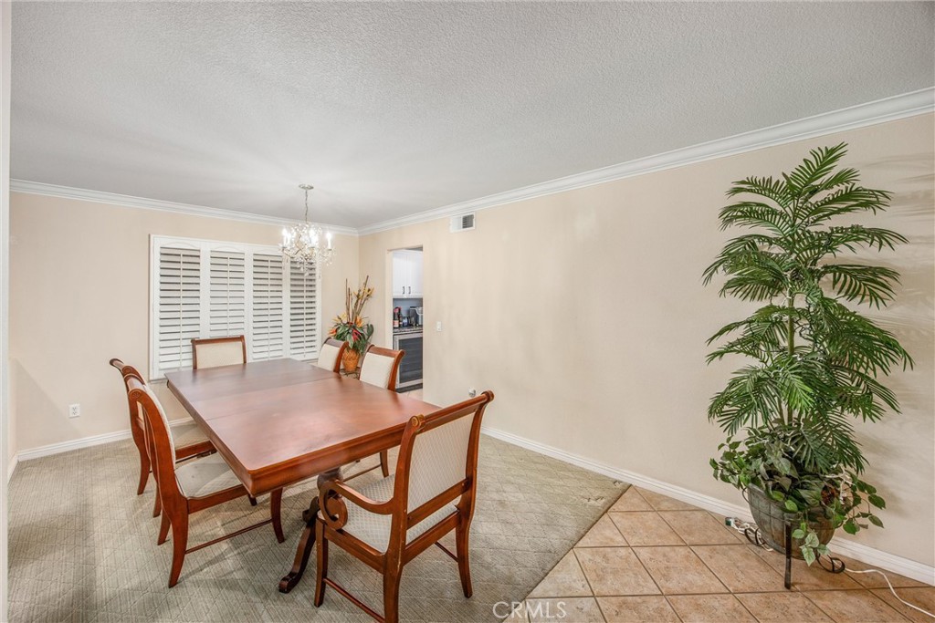 4015 Belfry Cir