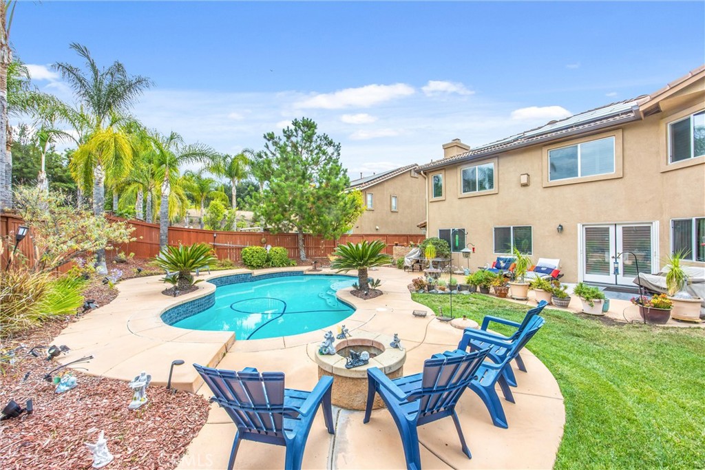 4015 Belfry Cir