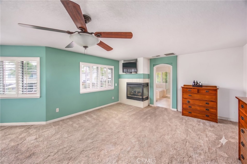 4015 Belfry Cir