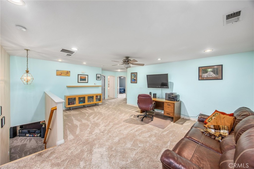 4015 Belfry Cir
