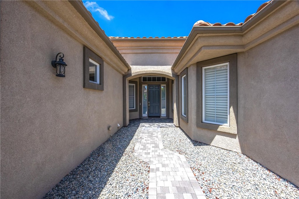 4412 Signature Dr