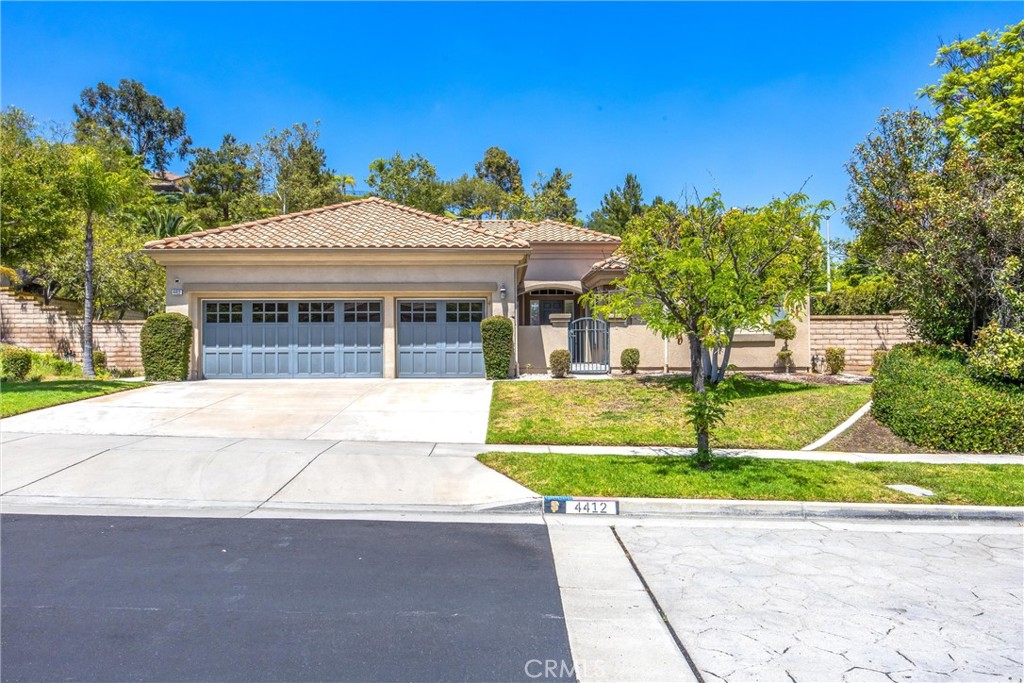 4412 Signature Dr