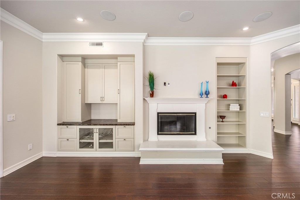 4412 Signature Dr