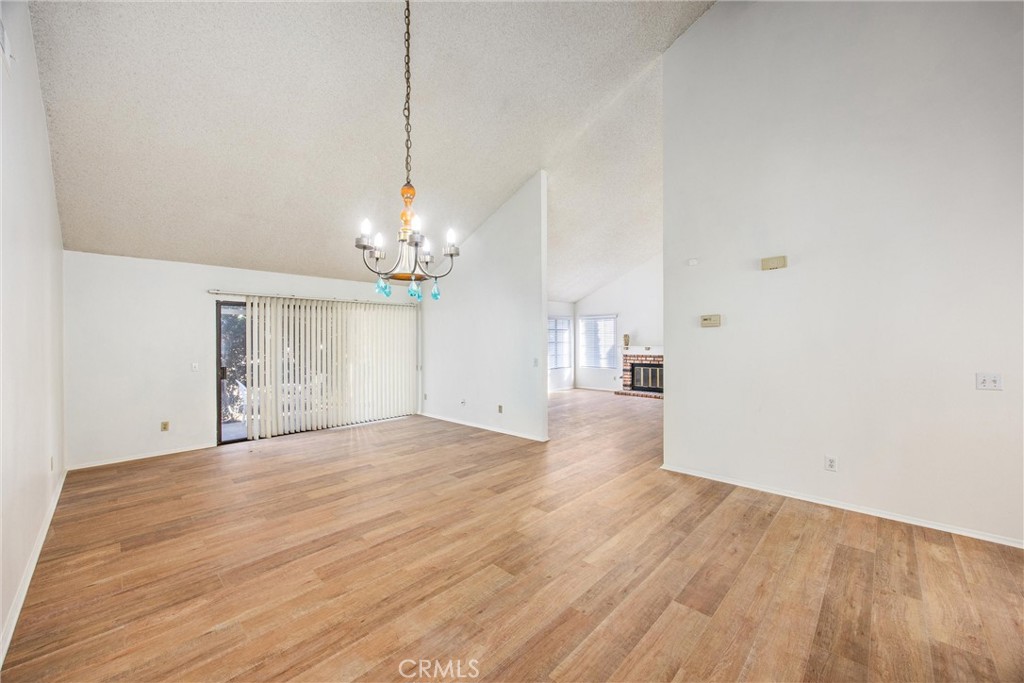 1997 S Starfire Ave