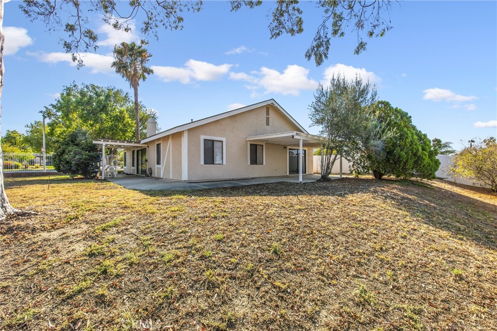 1997 S Starfire Ave