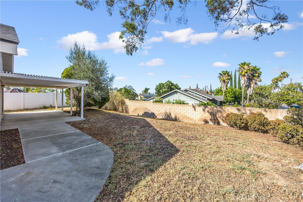 1997 S Starfire Ave