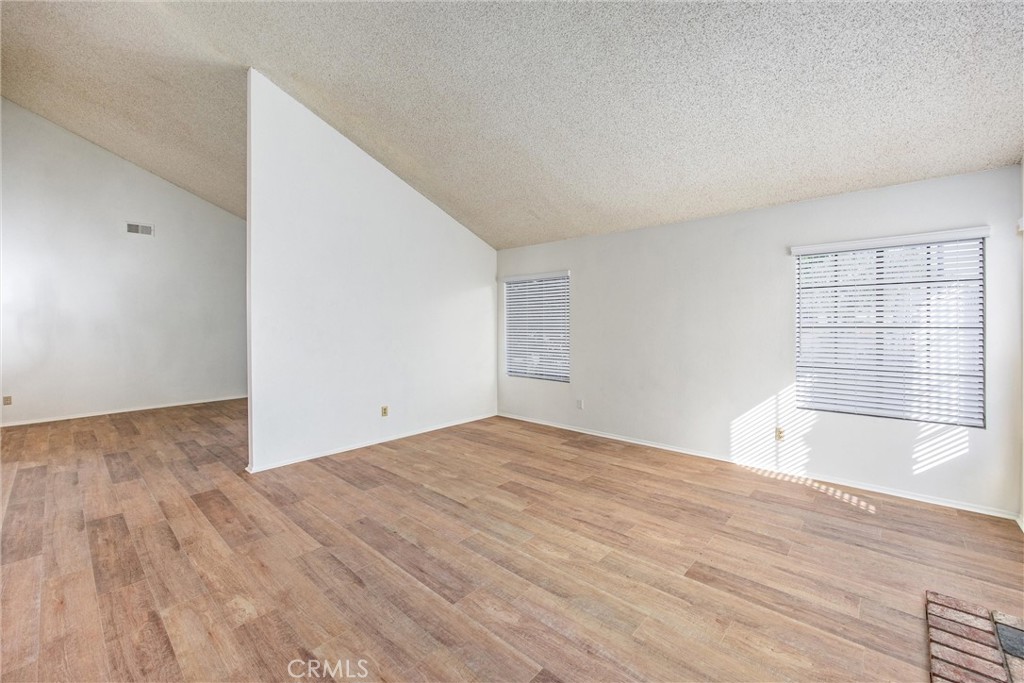 1997 S Starfire Ave