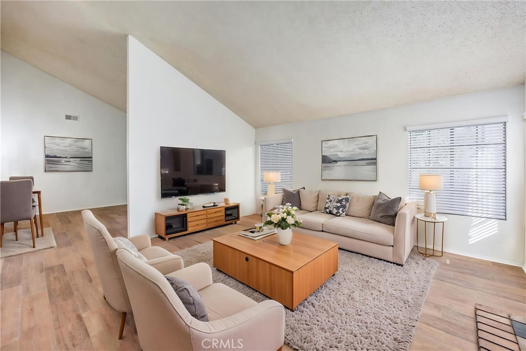 1997 S Starfire Ave