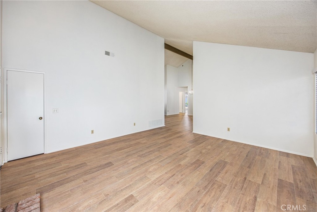 1997 S Starfire Ave