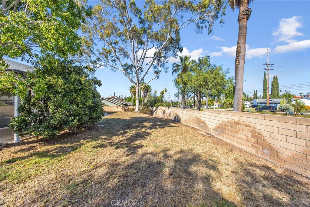 1997 S Starfire Ave