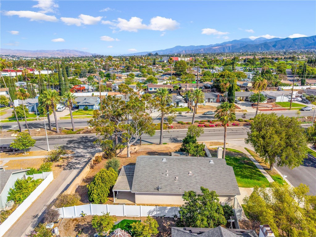 1997 S Starfire Ave