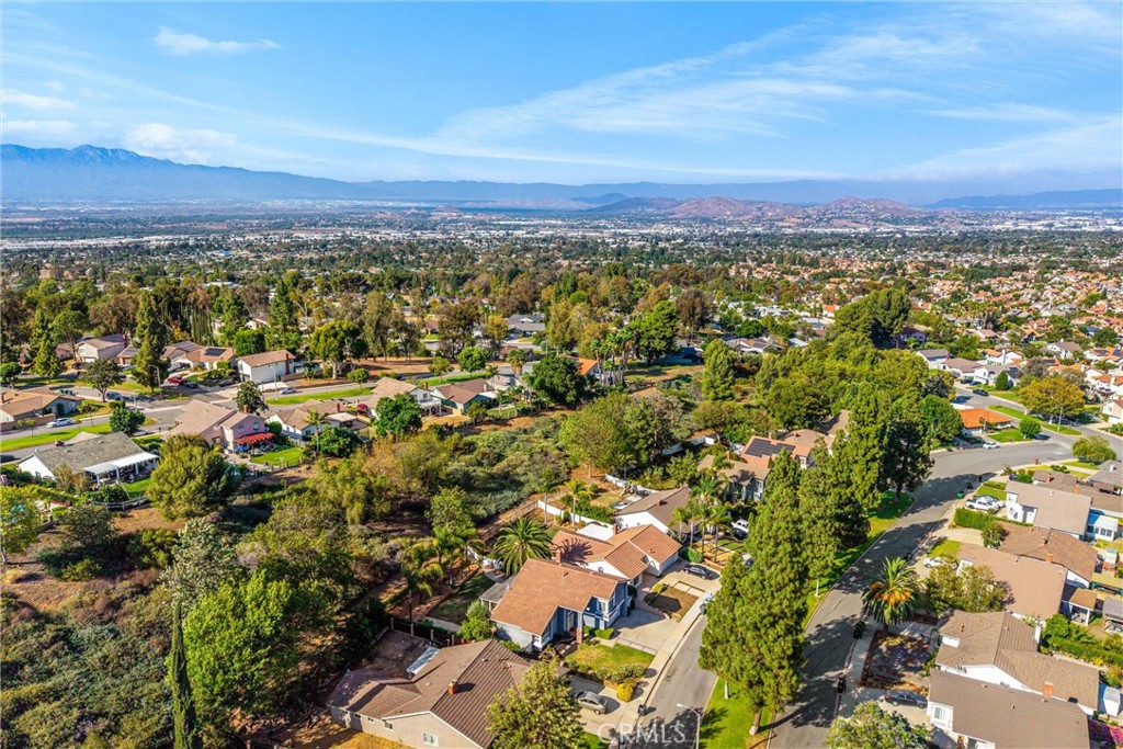 2438 Antelope Dr