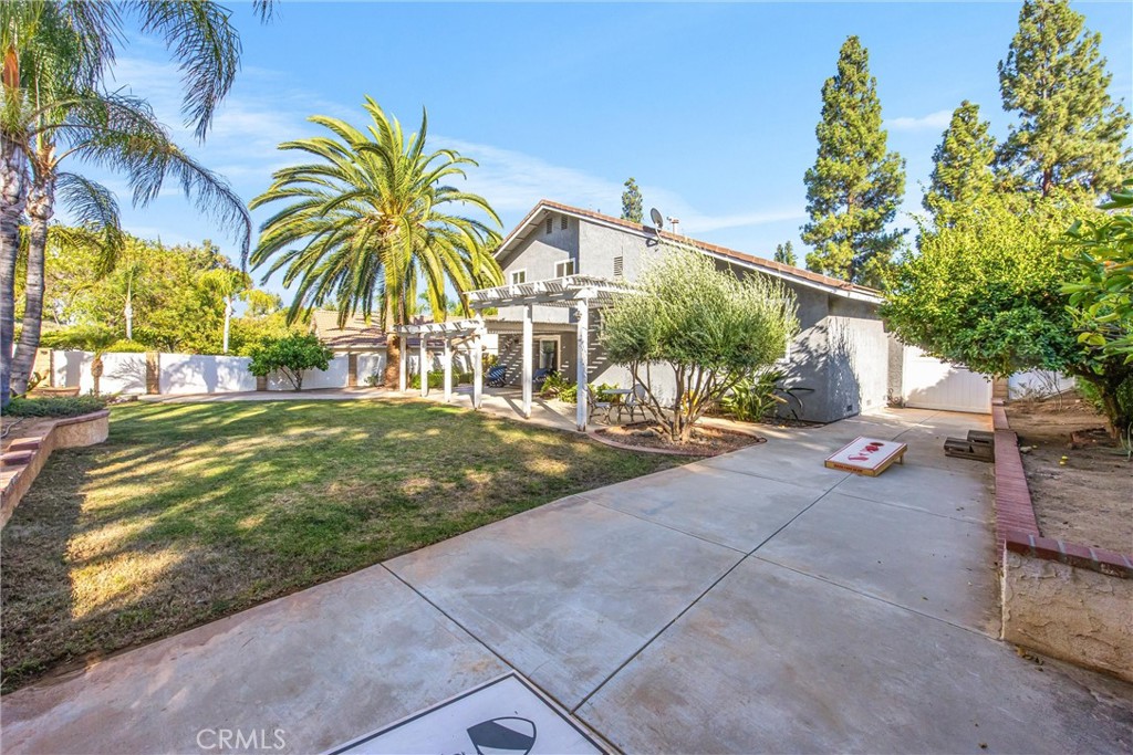 2438 Antelope Dr