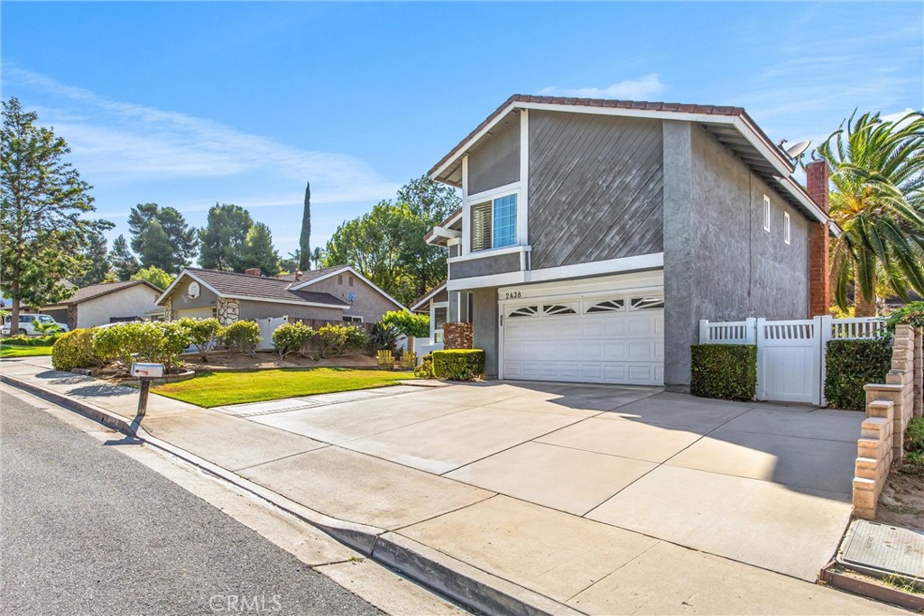 2438 Antelope Dr