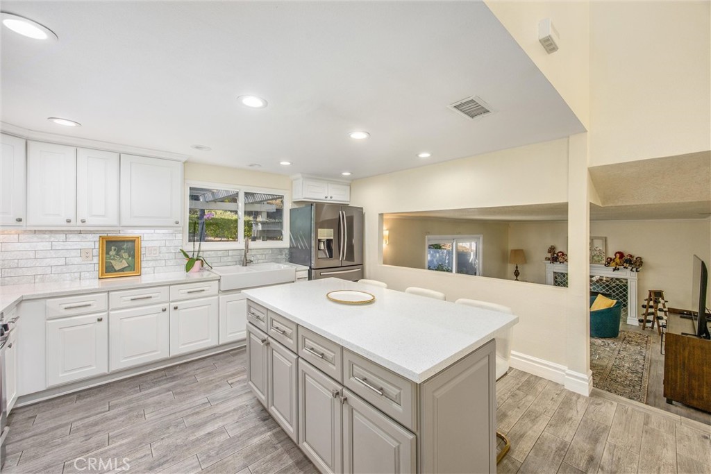 2438 Antelope Dr