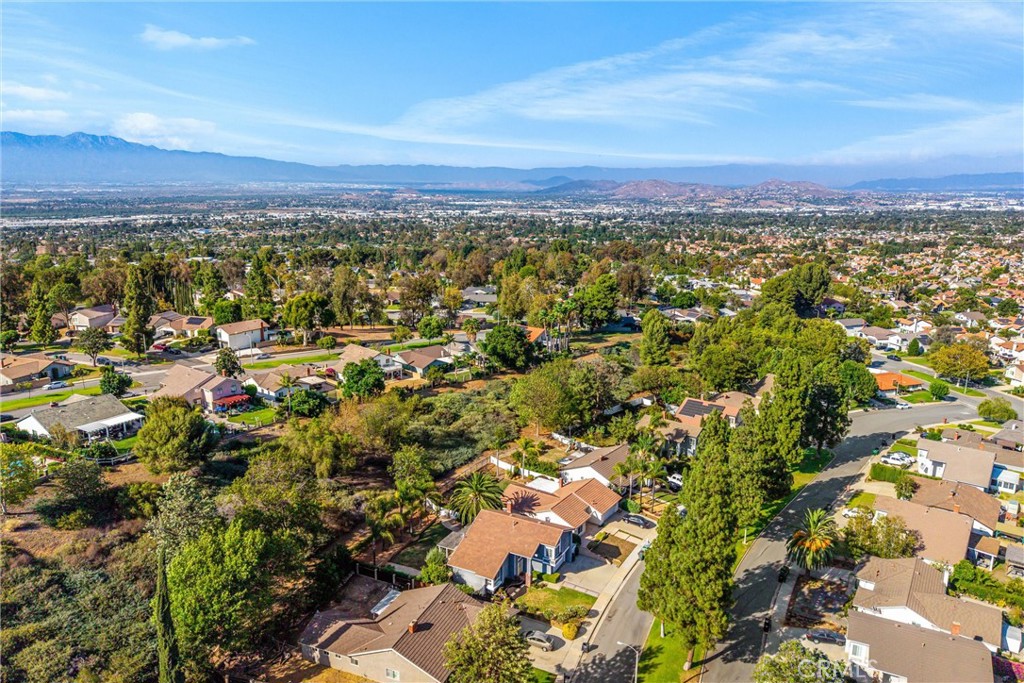 2438 Antelope Dr