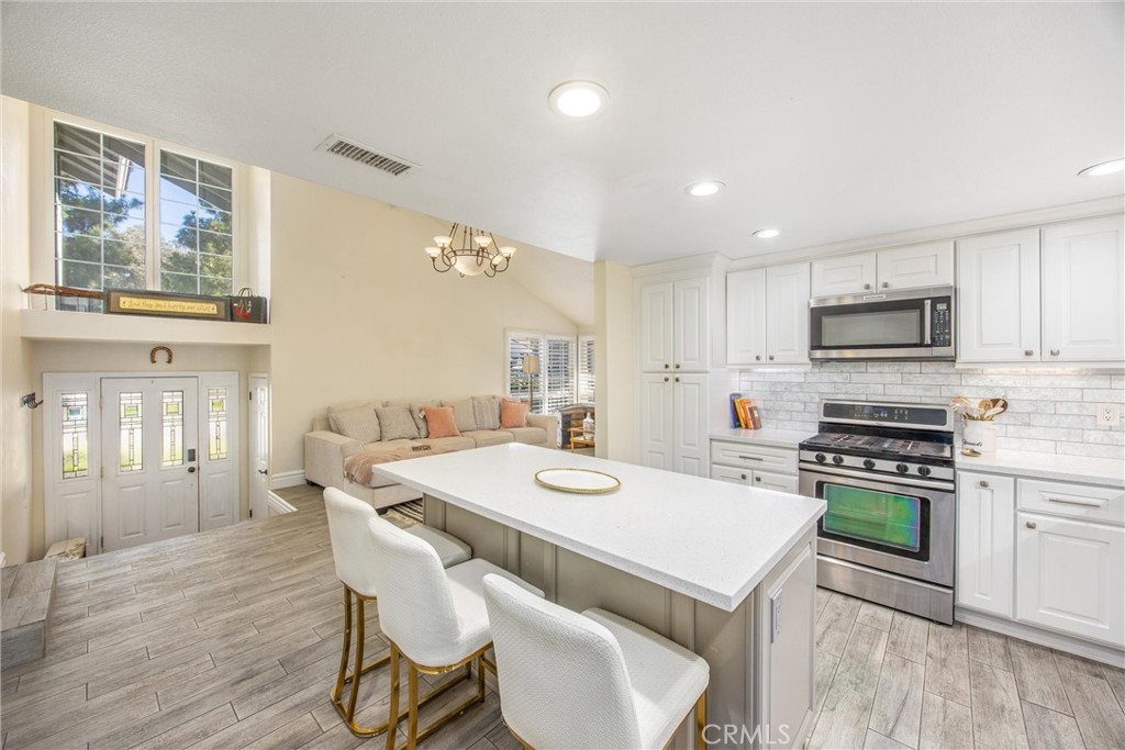 2438 Antelope Dr