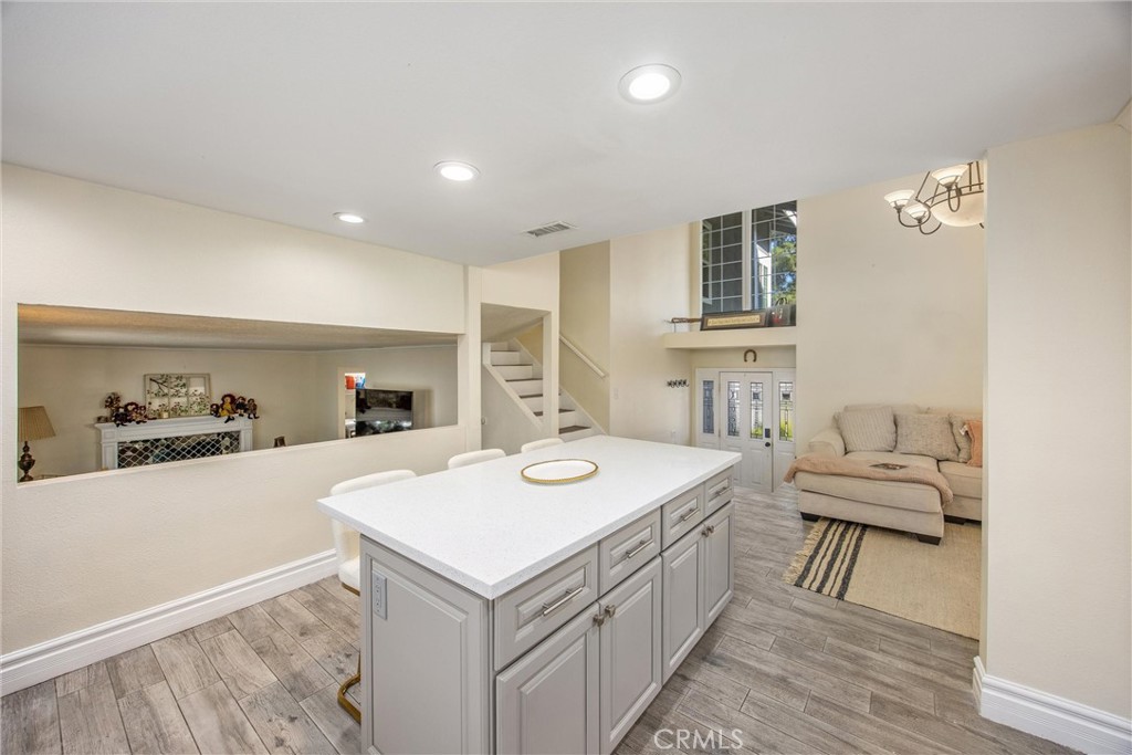 2438 Antelope Dr