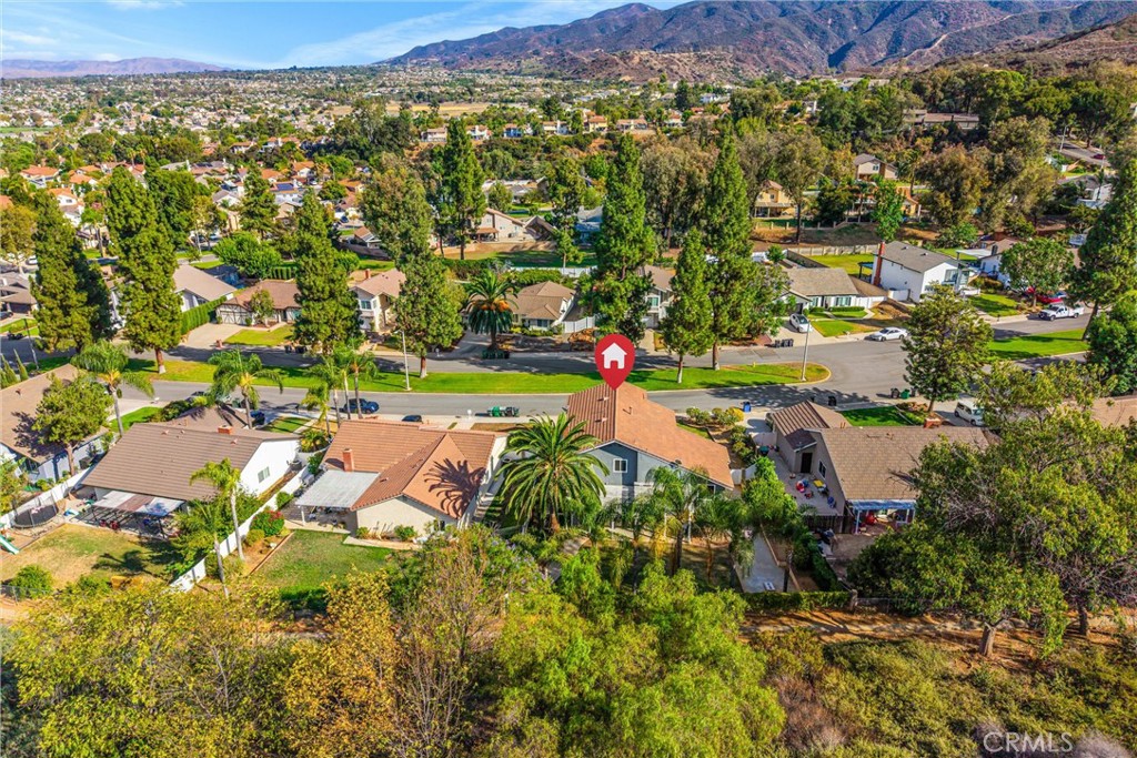 2438 Antelope Dr