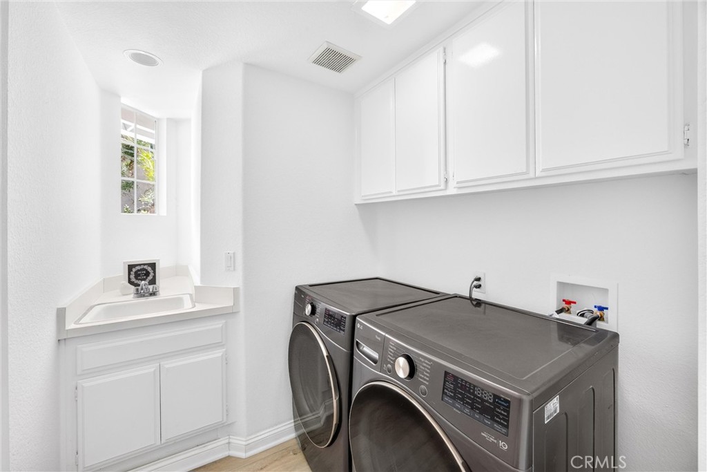 476 Somerset Cir