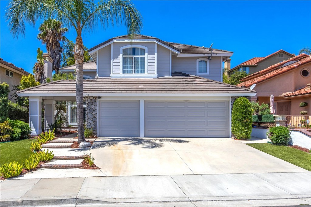 476 Somerset Cir