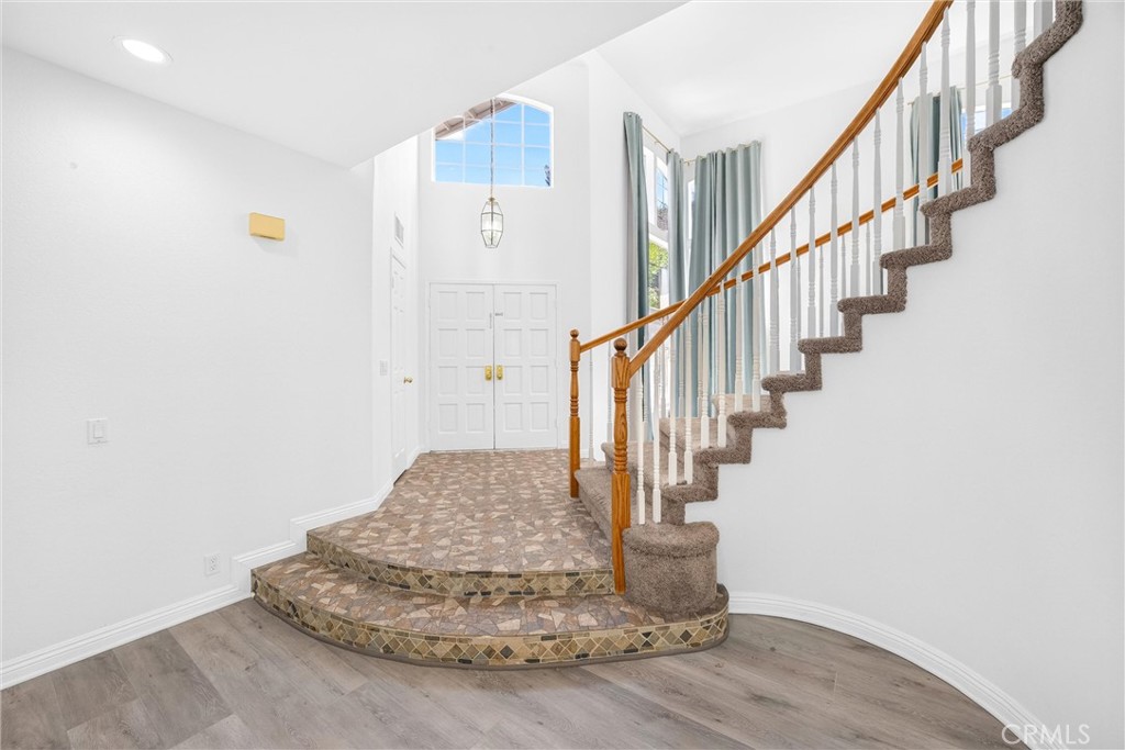 476 Somerset Cir