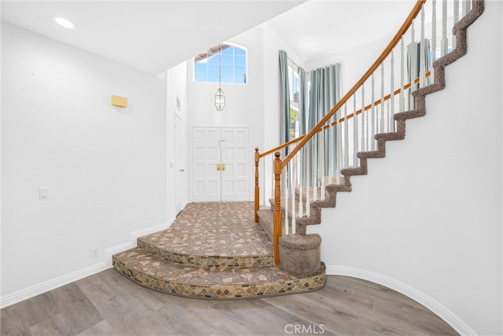 476 Somerset Cir