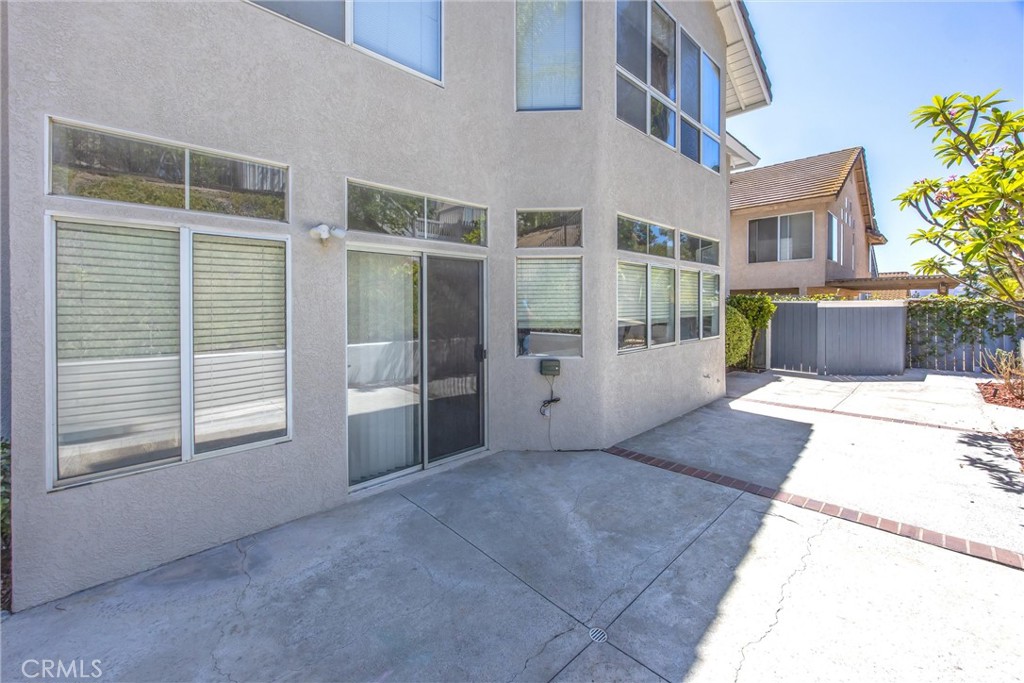 476 Somerset Cir