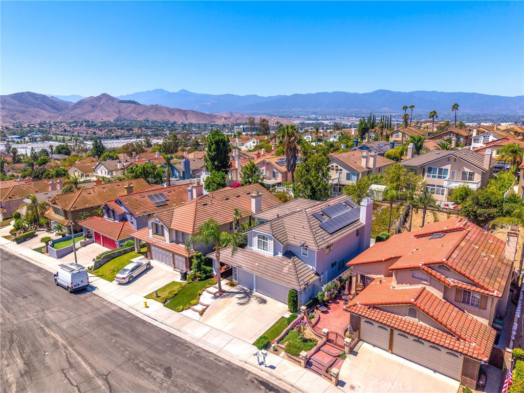 476 Somerset Cir