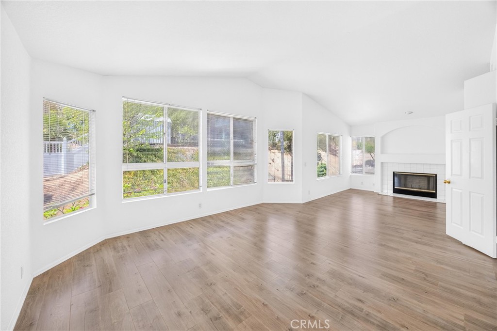 476 Somerset Cir