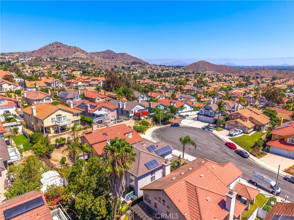 476 Somerset Cir