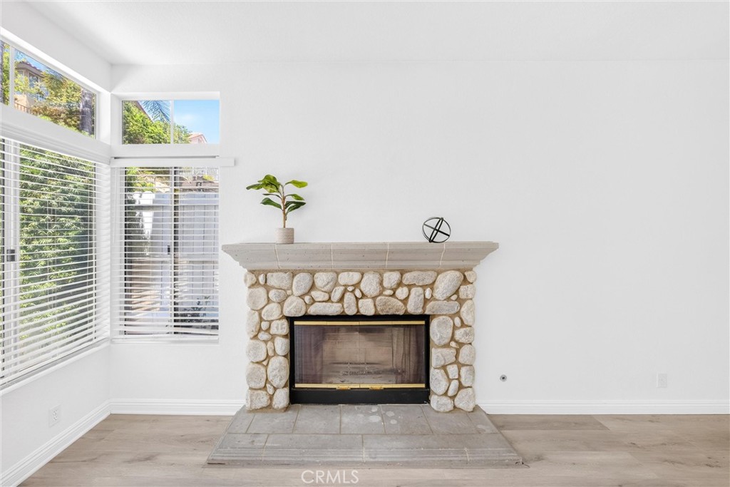 476 Somerset Cir