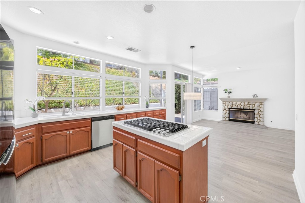 476 Somerset Cir