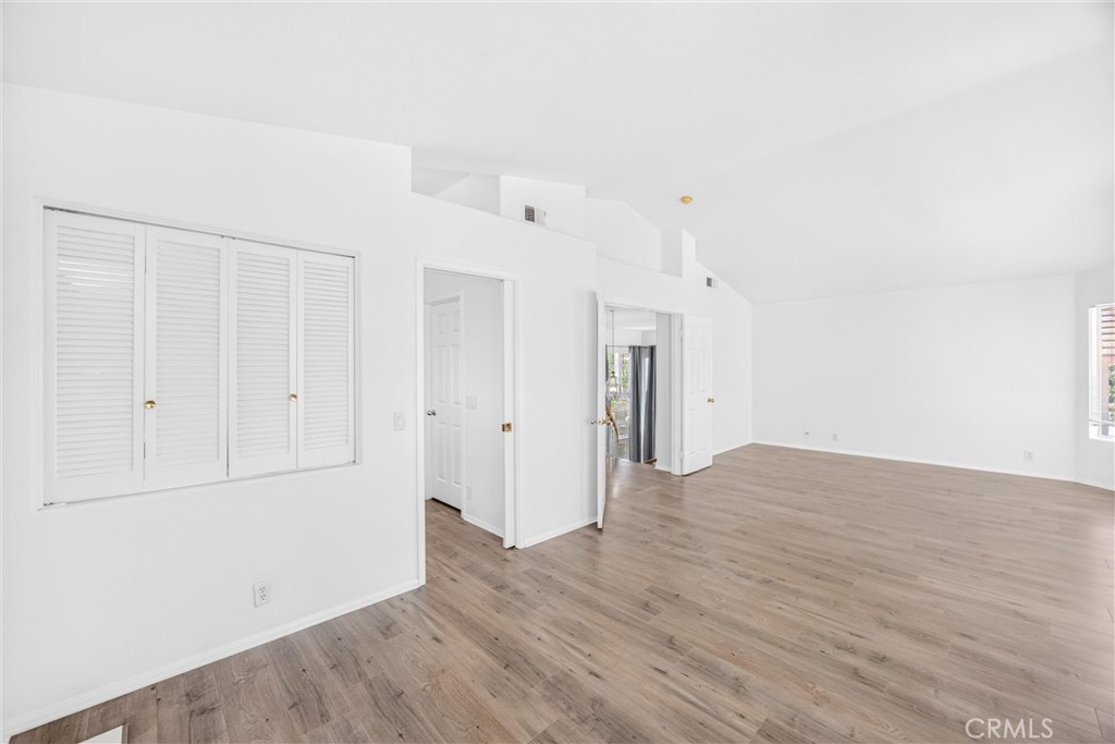 476 Somerset Cir