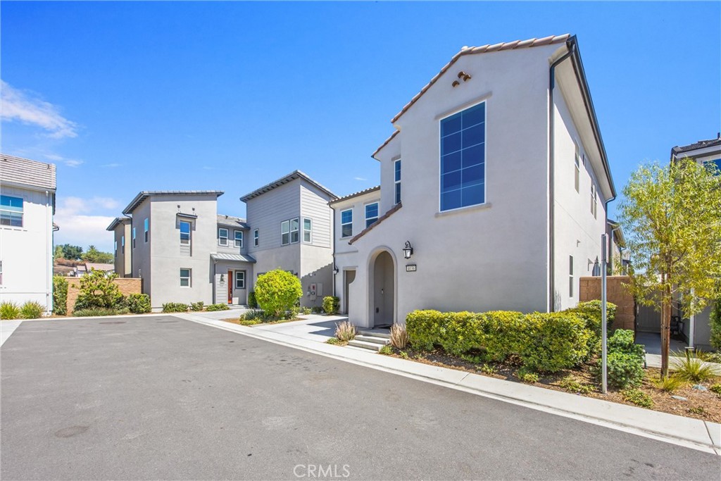 4036 Shada Ln