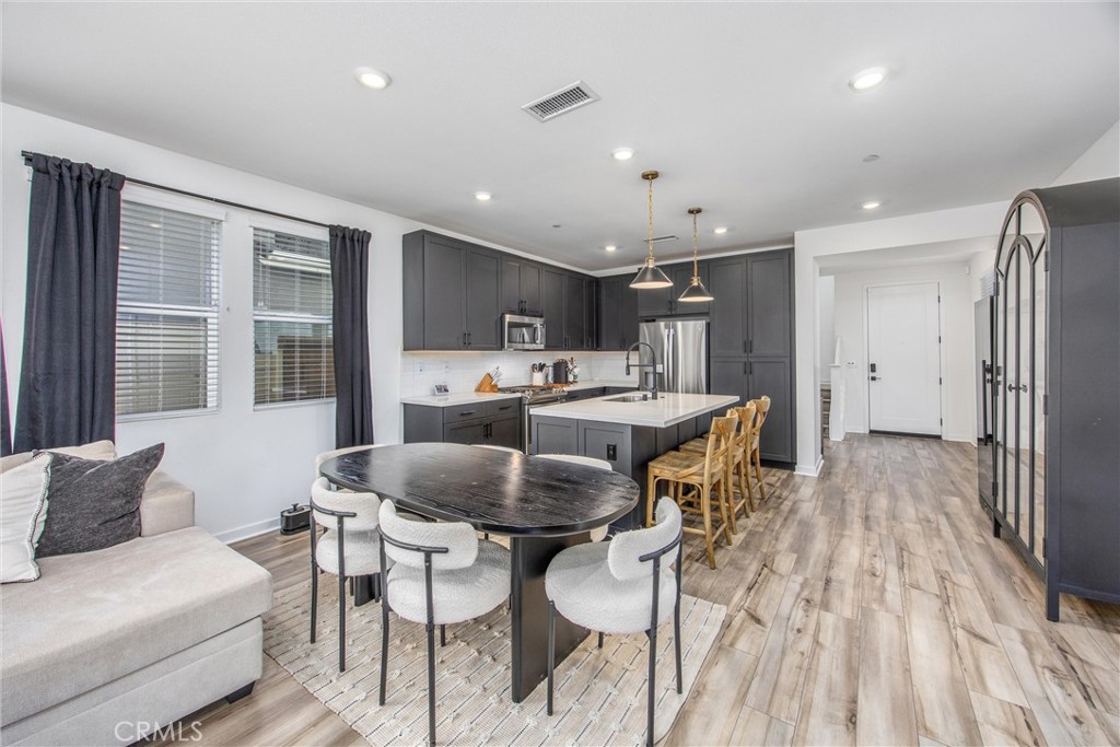 4036 Shada Ln