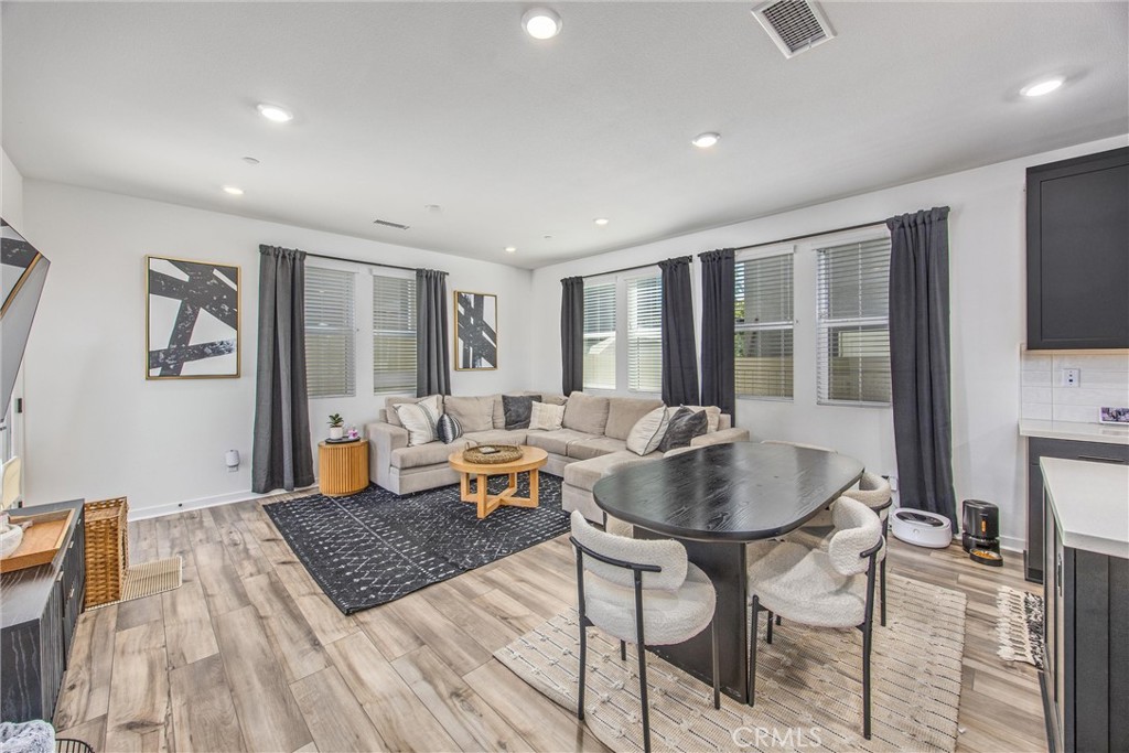 4036 Shada Ln
