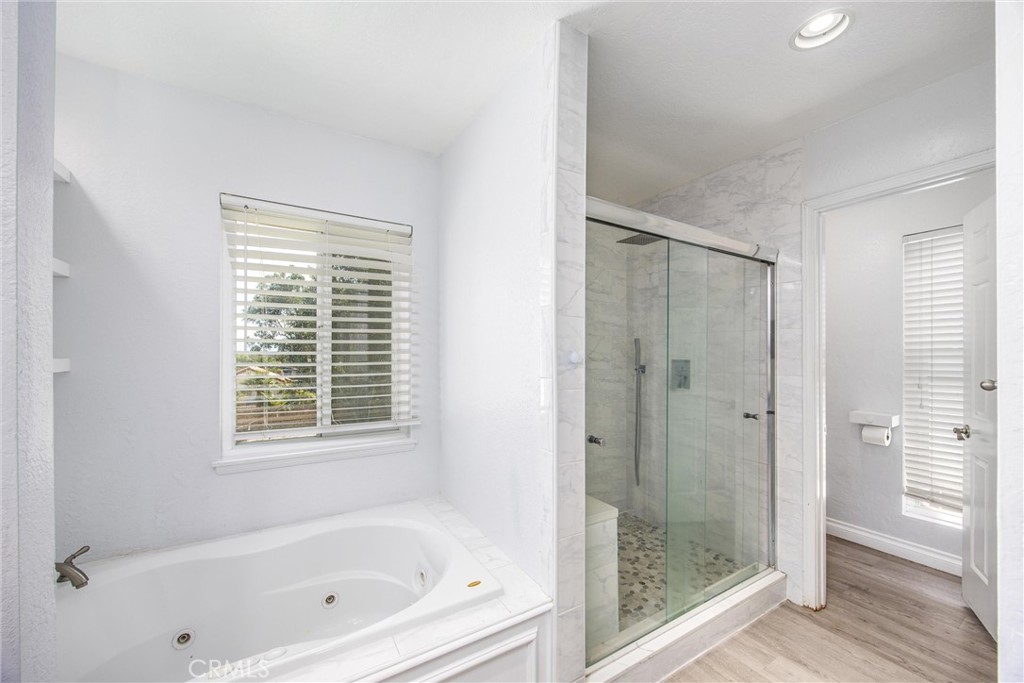 7729 Calle Bresca