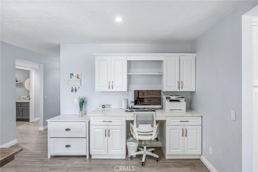 7729 Calle Bresca