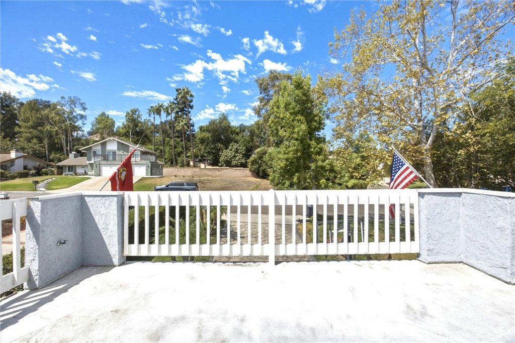 7729 Calle Bresca