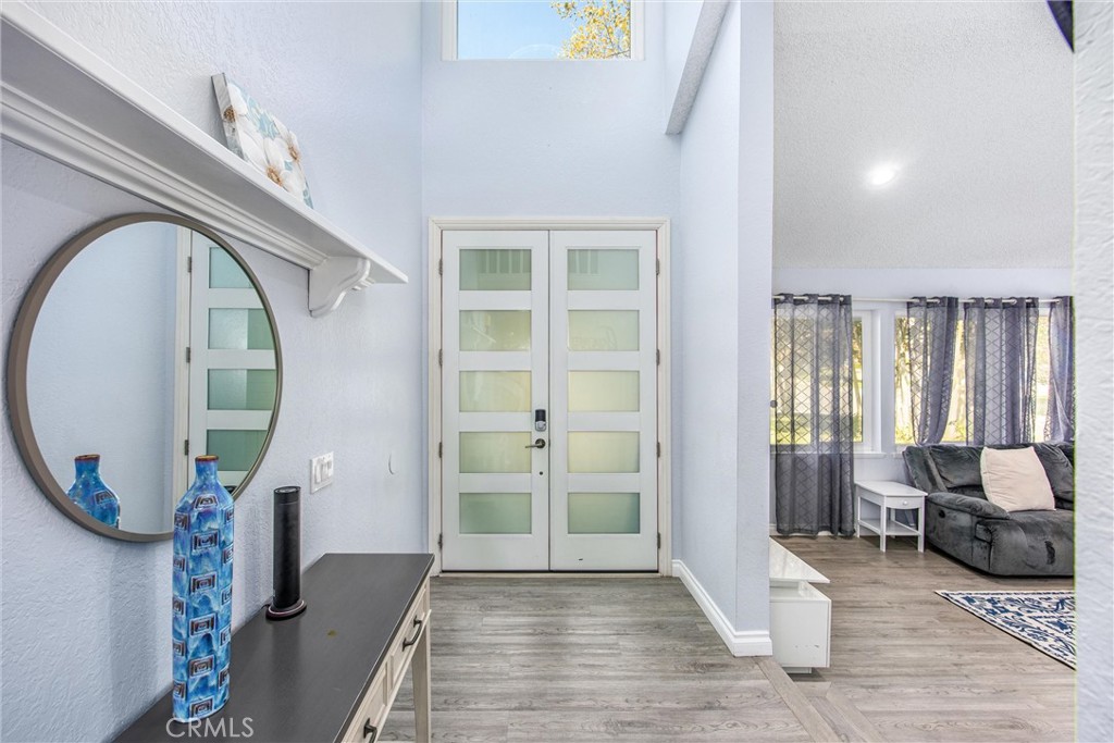 7729 Calle Bresca